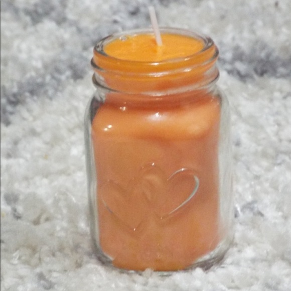 Homemade candle 🕯 - Picture 3 of 7